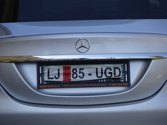 slovenia license plate